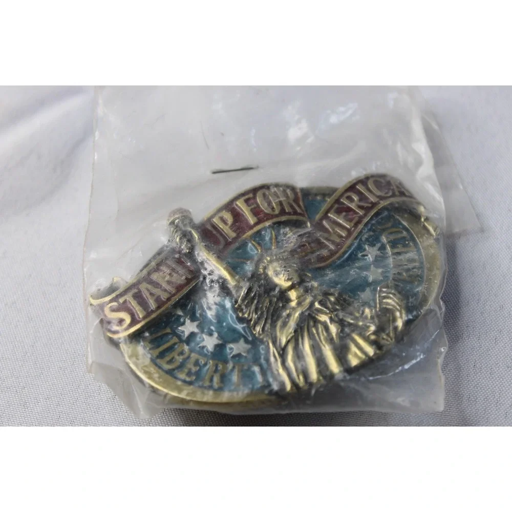 VTG 1984 STAND UP FOR AMERICA Statue of Liberty Freedom Belt Buckle Patriotic